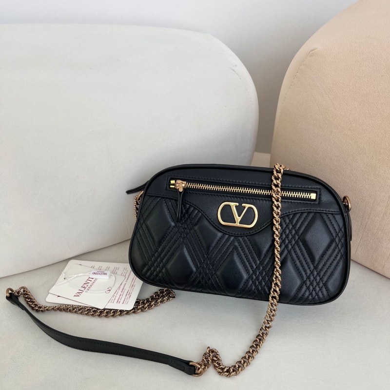 Va1e*ntin0 satchel bag